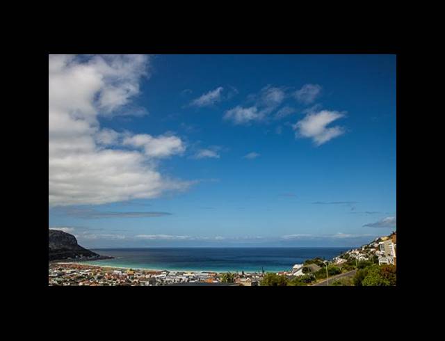 5 BEDROOM HOUSE FOR SALE IN FISH HOEK